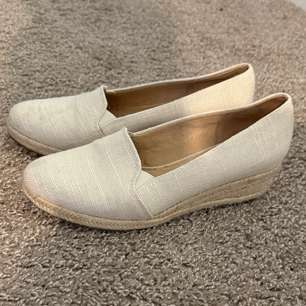 Women's Cream Espadrille Slip-On Shoes
